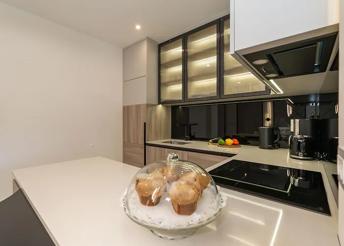 The Signature Suite By Duhomes * دوبروفينك